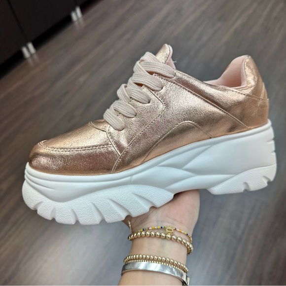 Rose gold metallic chunky sneaker - Picture 3 of 6